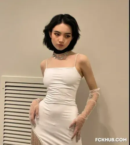 Карина Карамбейби слив фото и видео